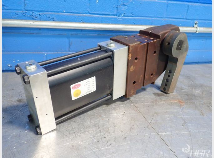 Destaco Pneumatic Clamp