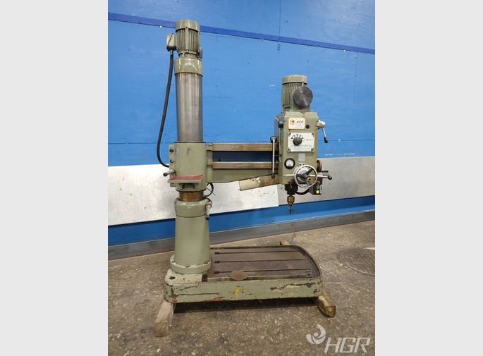 Select Machine Tool Radial Arm Drill