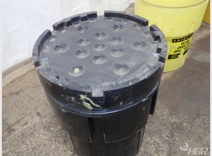  Spill Barrel