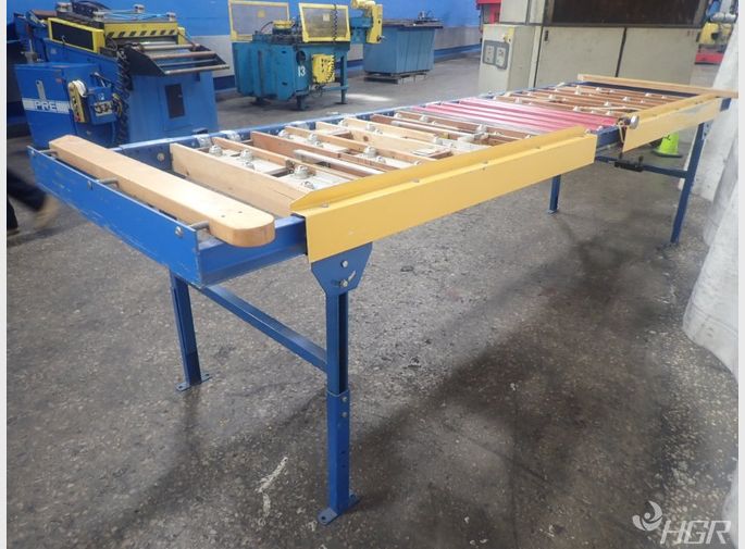  Roller Conveyor W Ball Transfer