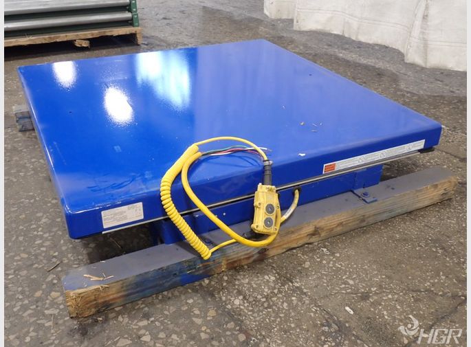 Vestilglobal Scissor Lift Table