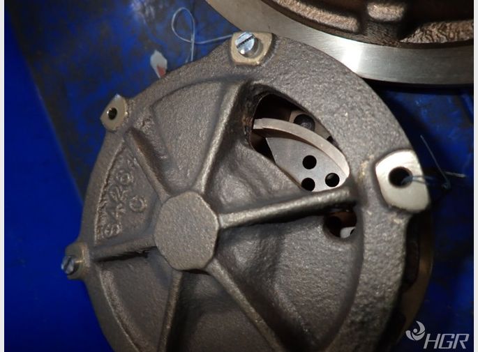  Valves