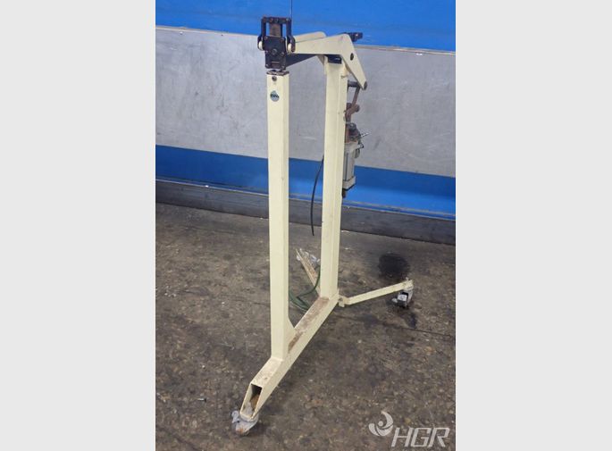 Boxer Pneumatic Stapling Machine