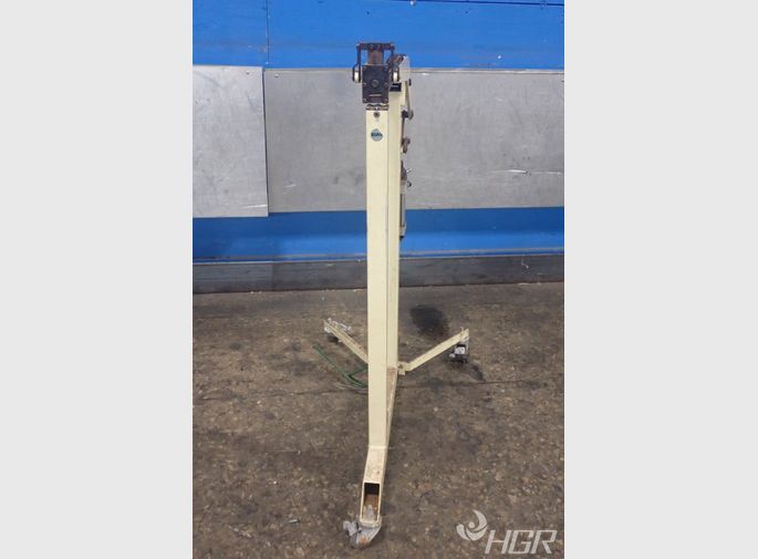 Boxer Pneumatic Stapling Machine