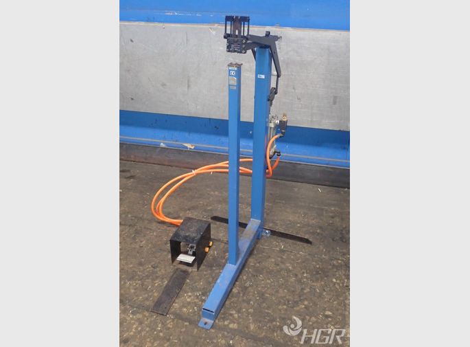  Pneumatic Stapling Machine