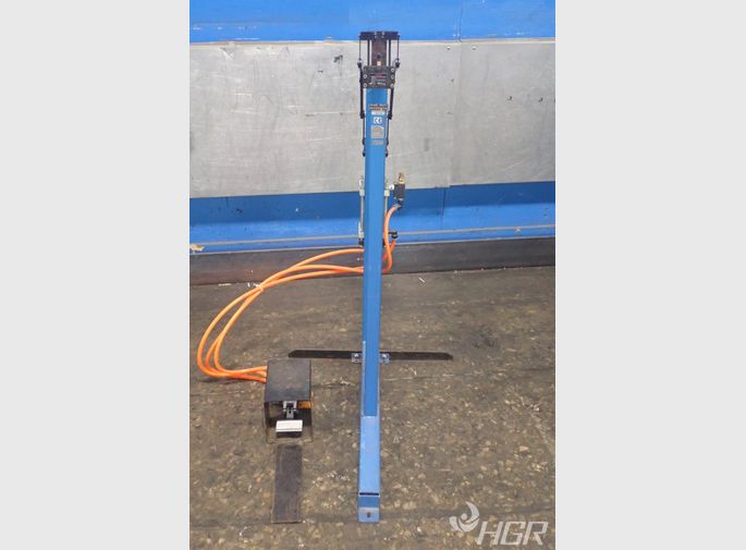  Pneumatic Stapling Machine
