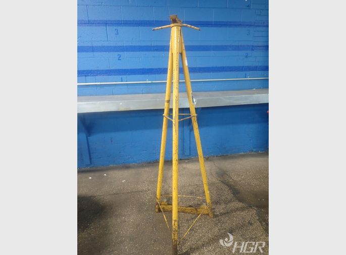  Vehicle Stand