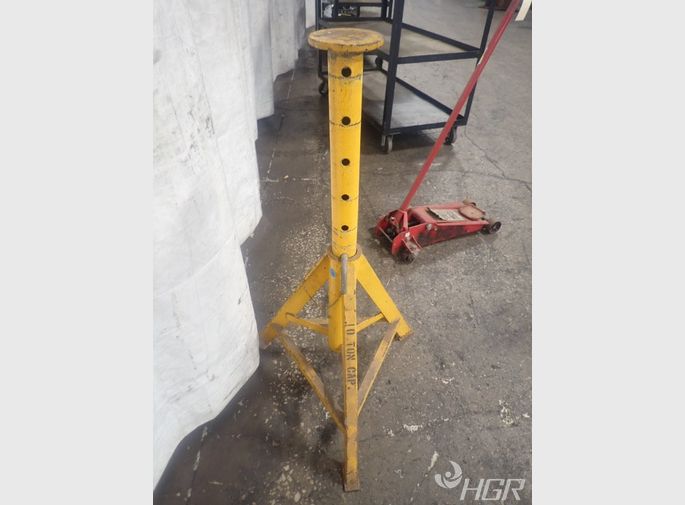  Trailer Stabilizing Jack