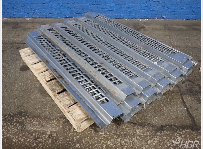  Decking