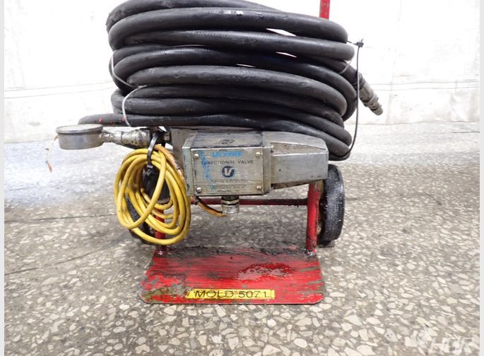 Vickers Directional Valve