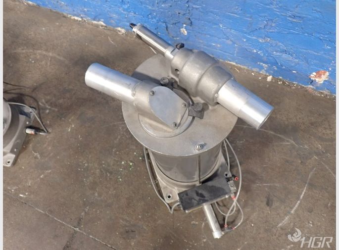 Maguire Vacuum Loader