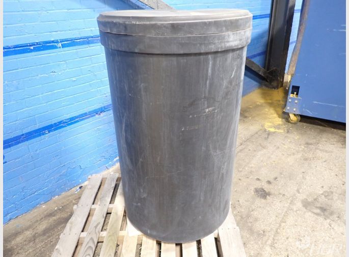  Plastic Tank
