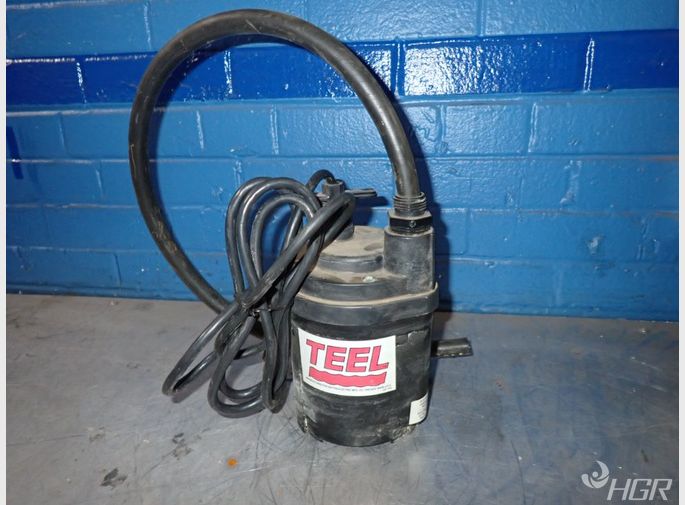 Teel Submersible Pump