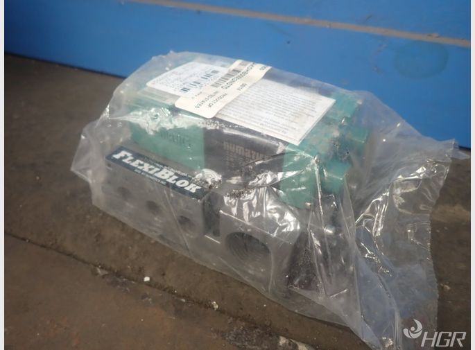 Numatics Solenoid Valve Block