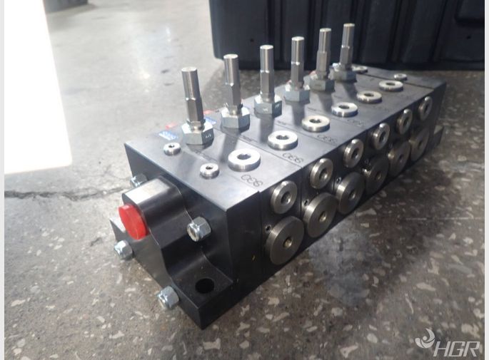  Valve Block