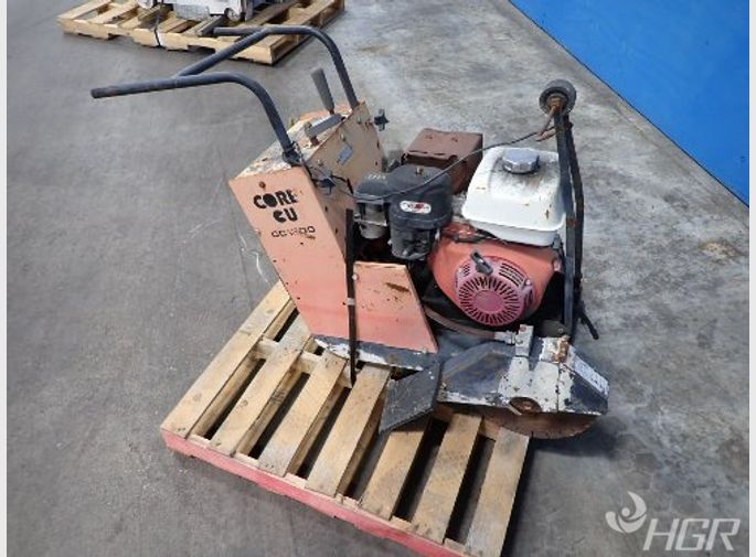 Diamond Products Walk Behind Concrete Saw