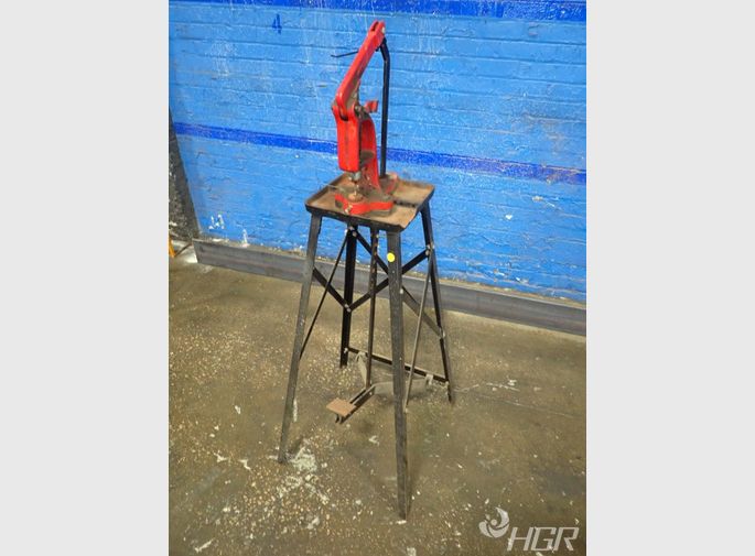 The Astrup Co Kick Press
