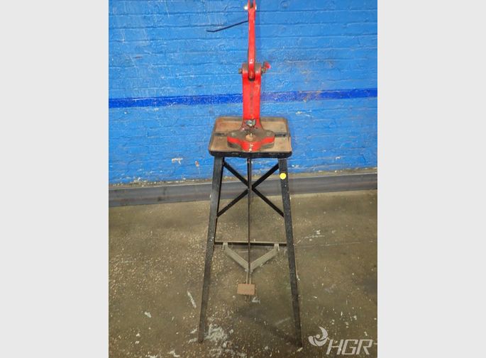 The Astrup Co Kick Press