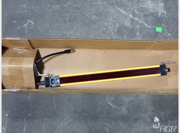 Omron Light Curtain Transmitter