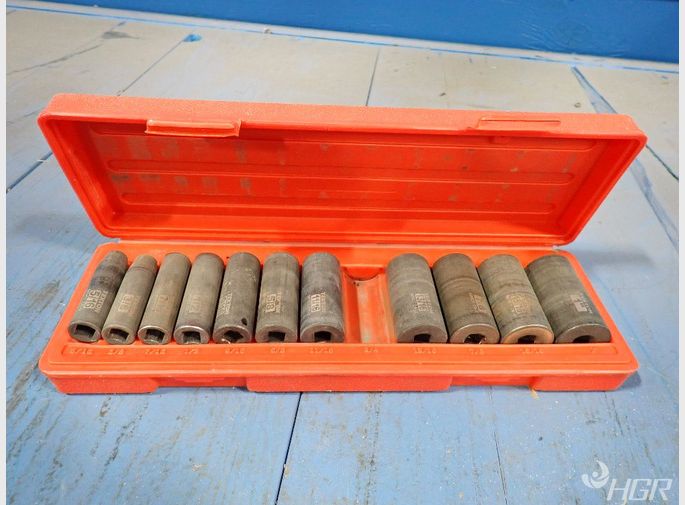 Tekton Sockets