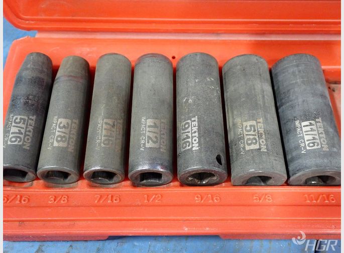 Tekton Sockets