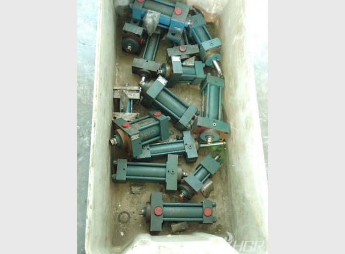 Bosch Cylinders 