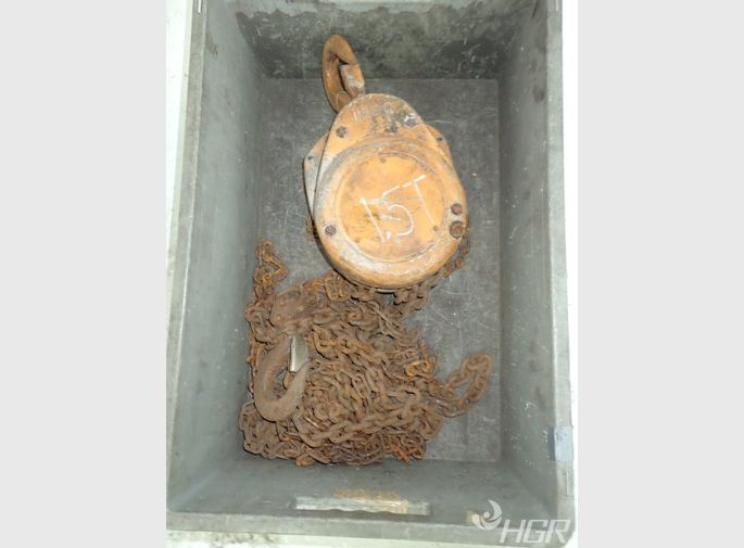  Chain Hoist