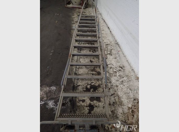  Ladder