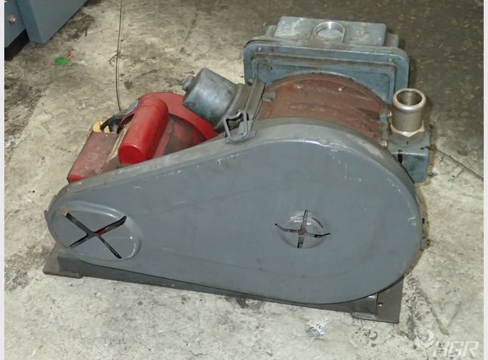 Welch Vacuum Pump