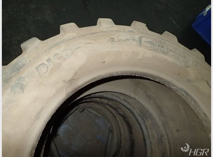  Pneumatic Forklift Tires 