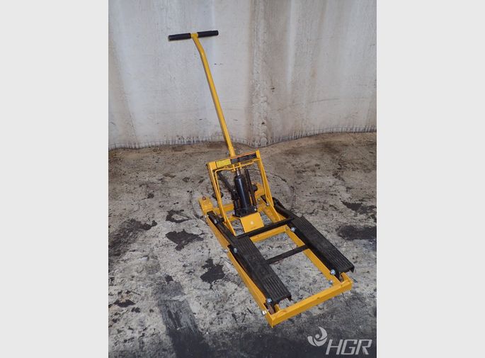 Central Hydraulics Hydraulic Atvmotorcycle Lift
