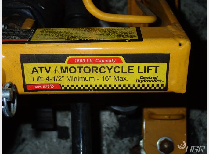 Central Hydraulics Hydraulic Atvmotorcycle Lift