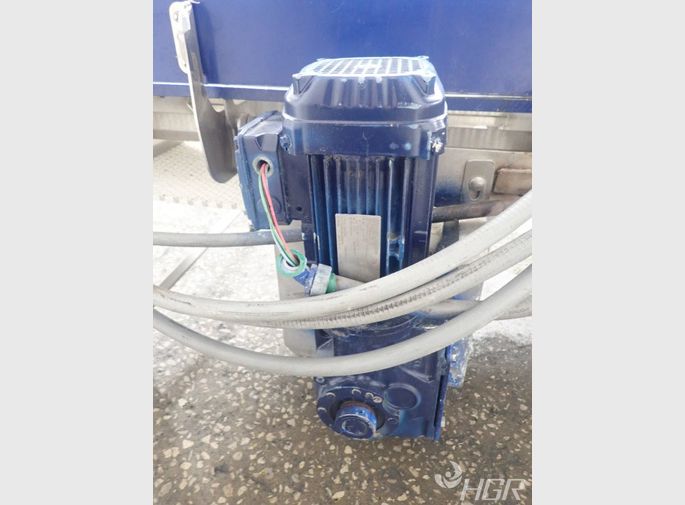  Ss Powered Belt  Conveyor