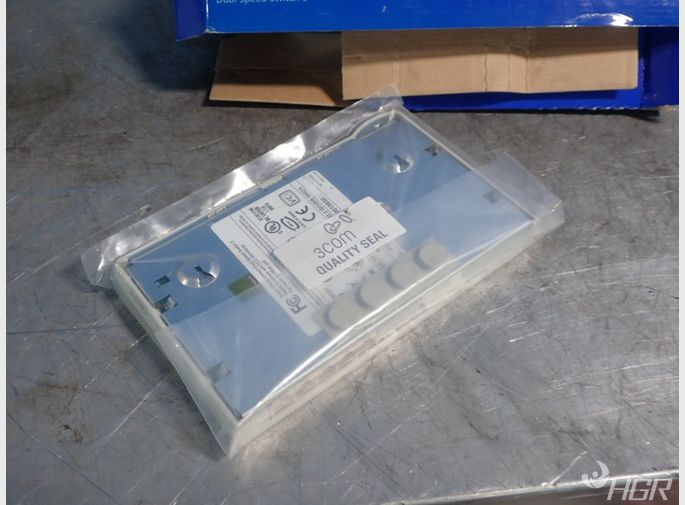 3com  Dual Speed Switch 