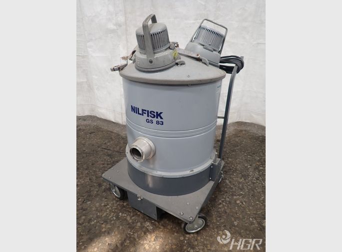 Nilfisk Advance Vacuum Cleaner