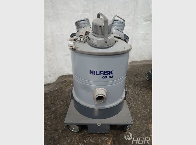 Nilfisk Advance Vacuum Cleaner