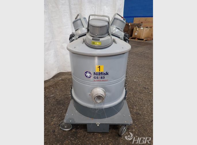 Nilfisk Advance Vacuum Cleaner