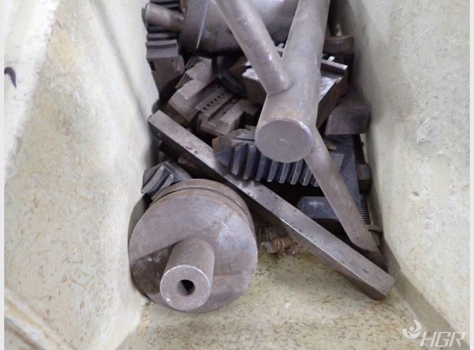  Chuck Jaws  Hardware