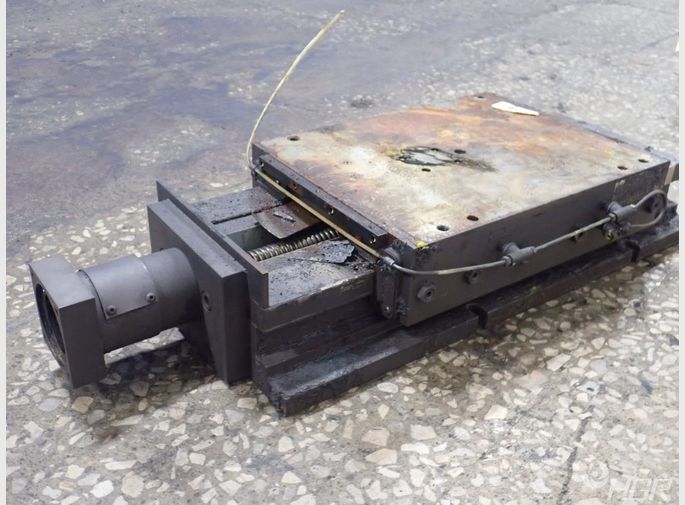  Slide Table
