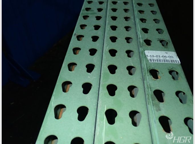  Pallet Racking Lot