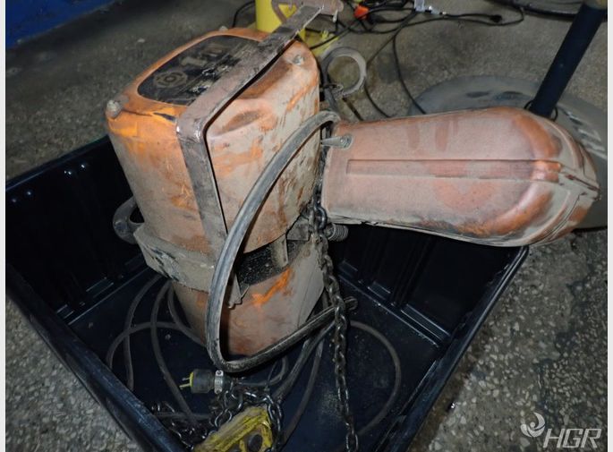 Hitachi Electric Electric Hoist
