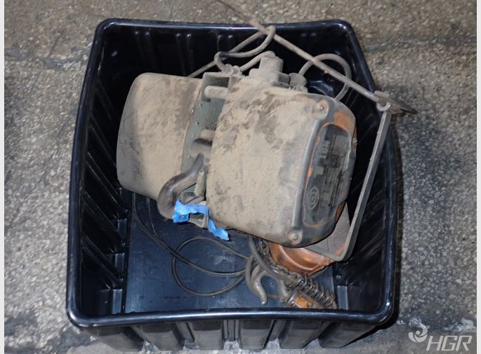 Hitachi Electric Electric Hoist