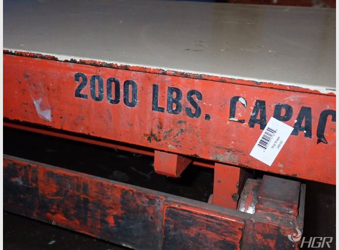 Presto Scissor Lift Table