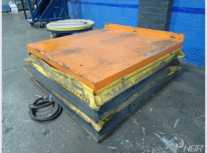  Scissor Lift Table