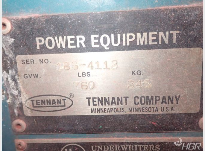 Tennant Tennant Floor Scrubber