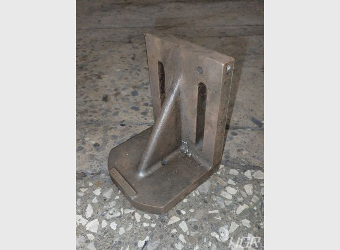 Taftpierce Right Angle Plate