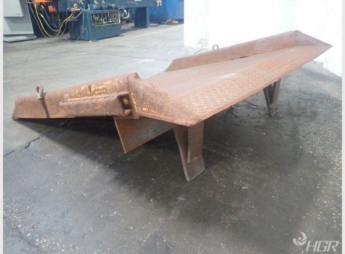  Dock Plate Leveler