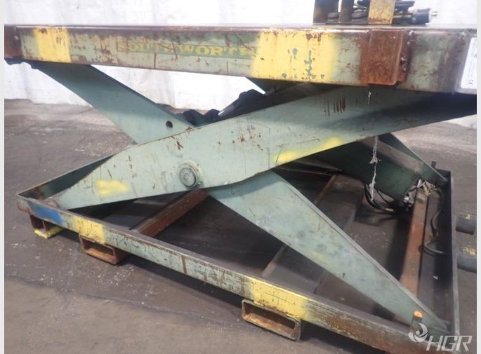 Southworth Lift Table