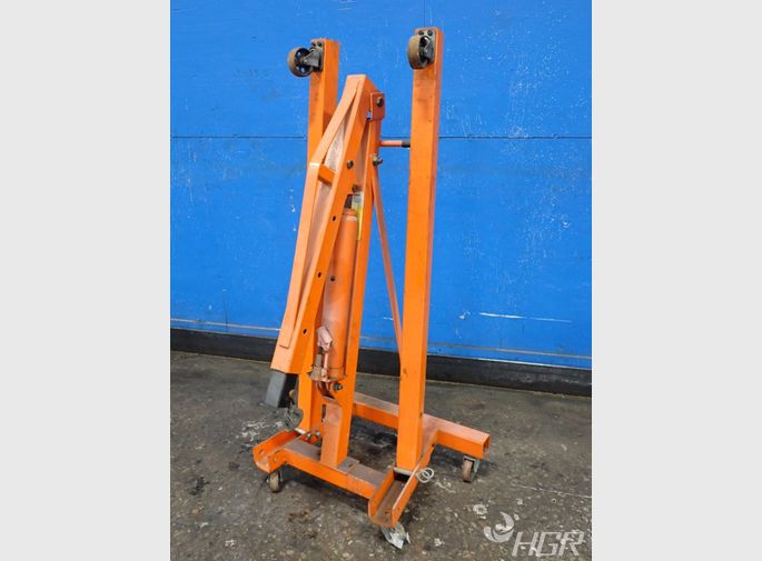 Central Hydraulics Engine Hoist