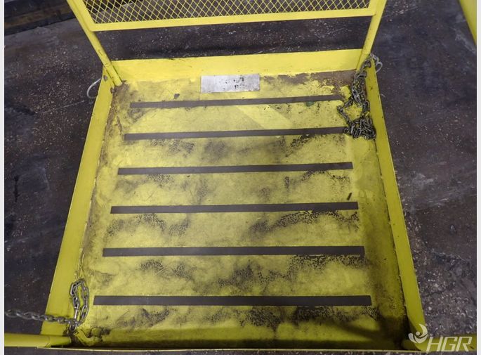  Man Lift Cage